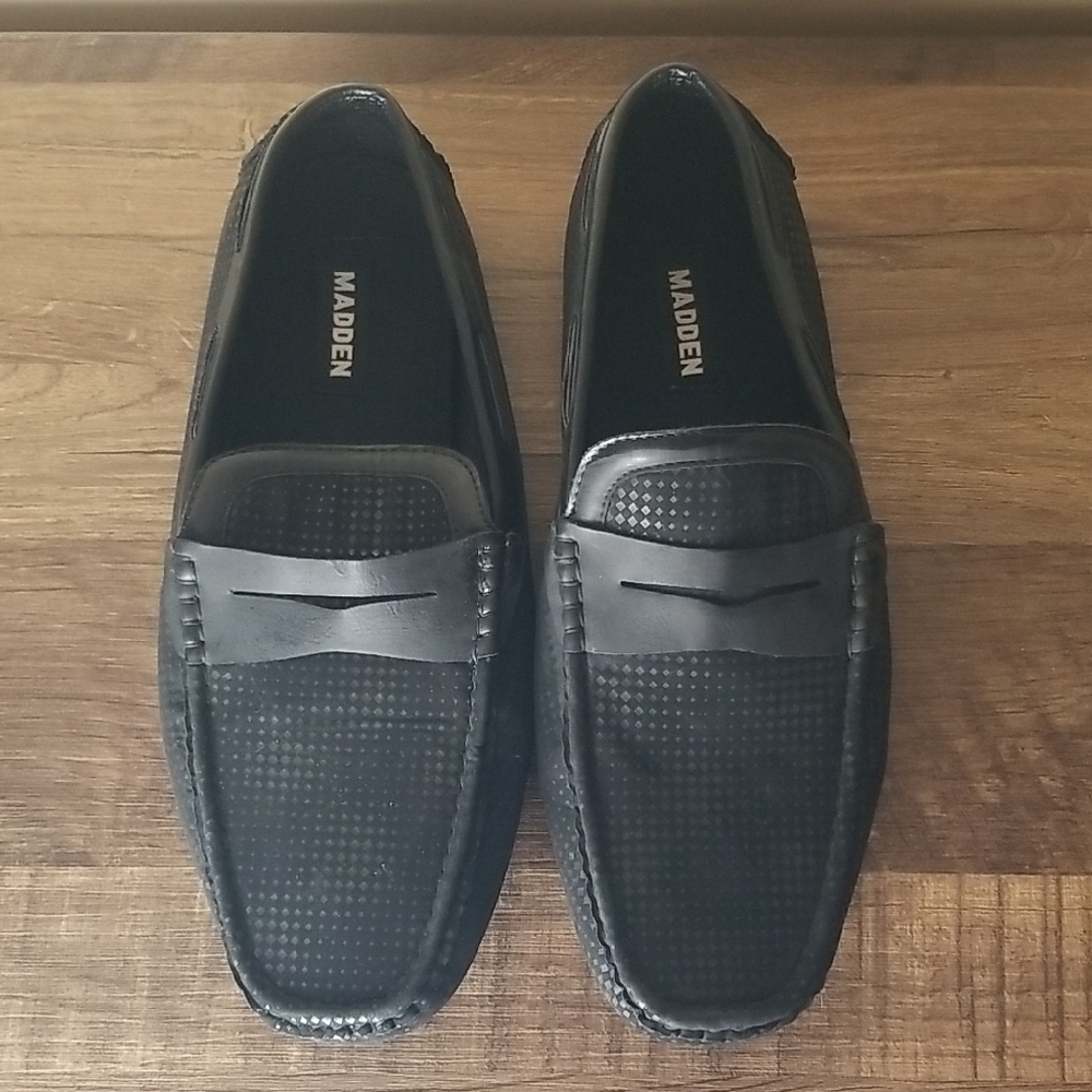 MADDEN Men's Black/Silver Diamond Suede Leather Driving Mocs Loafers Shoes SZ 13